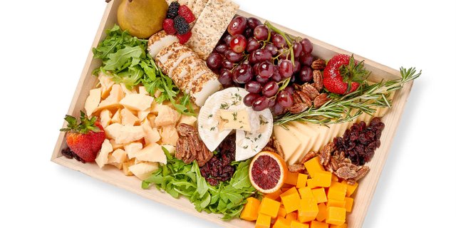 Cheese & Crackers Platter