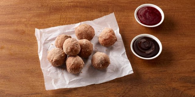 Maple Bacon Glazed Donut Holes