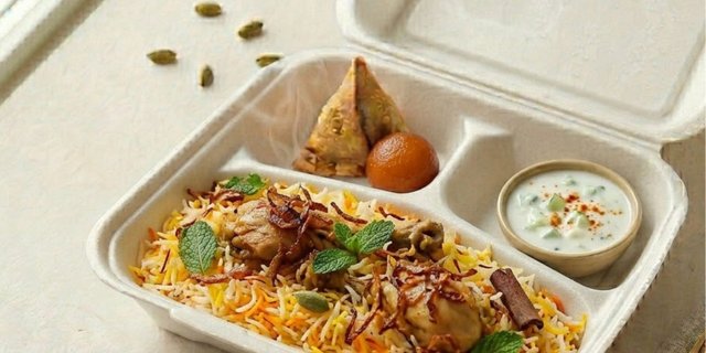 Hyderbadi Chicken Dum Biryani Box