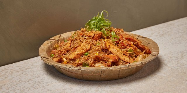 Himalayan Grilled Chicken Fried Rice