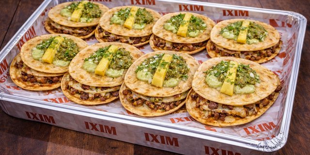 Pollo Quesadilla (Grilled Chicken) Tray