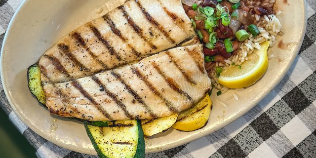 Grilled Redfish Platter