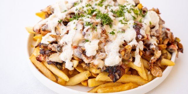 Half Order - Chicken Shawarma Cheesesteak Fries