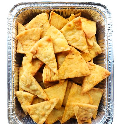 dip platter + garlic herb pita chips