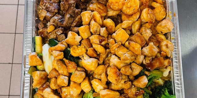 Chicken, Steak & Shrimp Party Tray