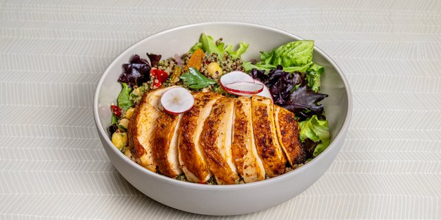 Chicken Quinoa Bowl Boxed Lunch