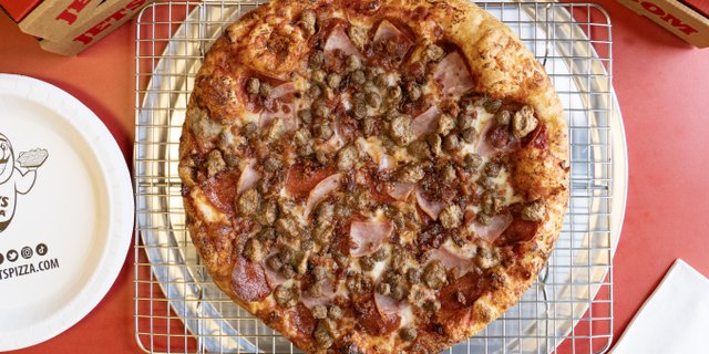 All Meaty - Hand Tossed Round Pizza