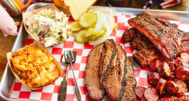 Bain Barbecue & Bakery