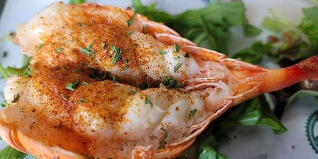Petite Lobster Tail