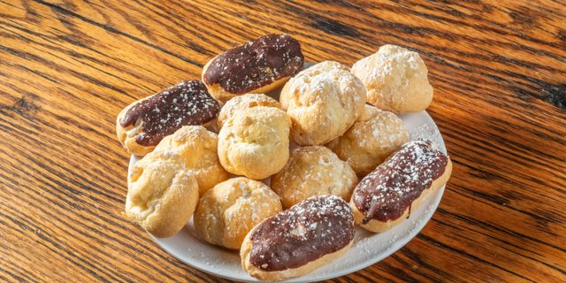 Italian Pastry Tray