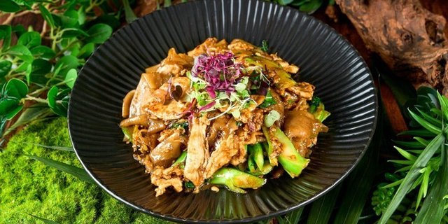Pad See Ew