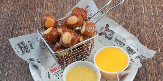 Pretzel Bites