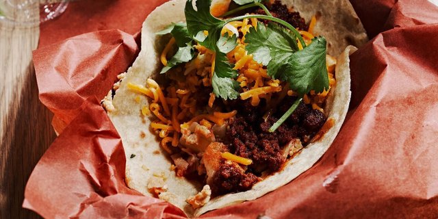 Tacos y Mas