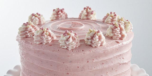 Strawberry Dream Cake