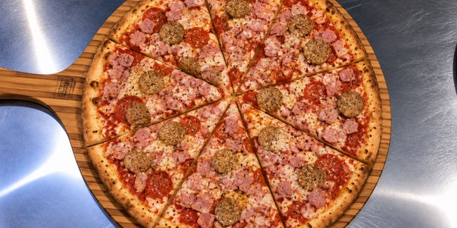 Gluten-Free Meatlovers Pizza