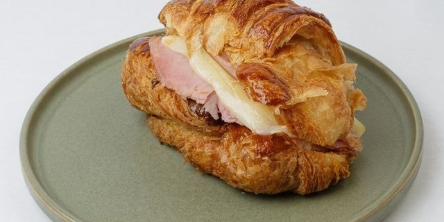 Ham & Cheese Croissant