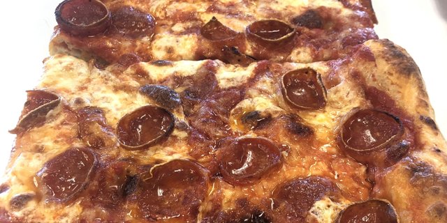 Peppi Square Pizza