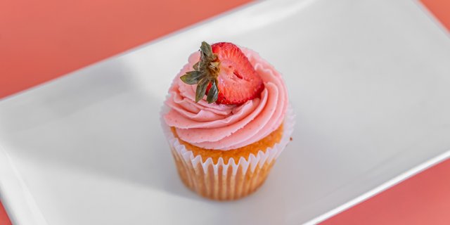 Strawberry Cupcakes