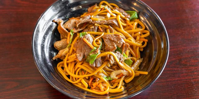 Beef Lo Mein