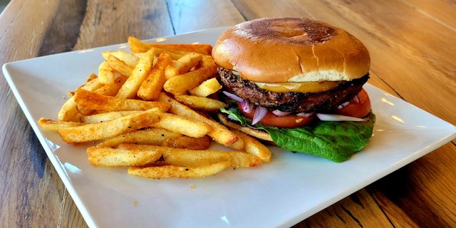 R&R Burger