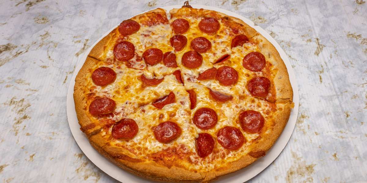 Salem House of Pizza
