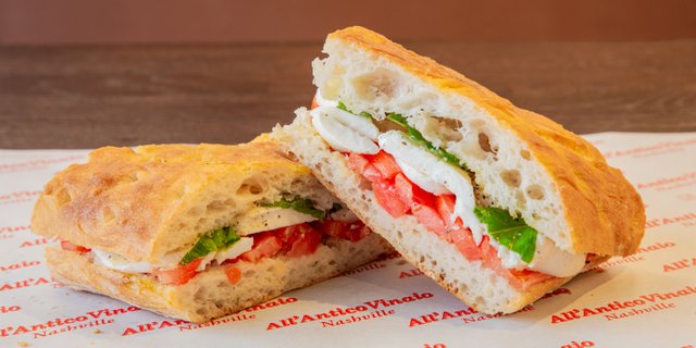 La Caprese Sandwich