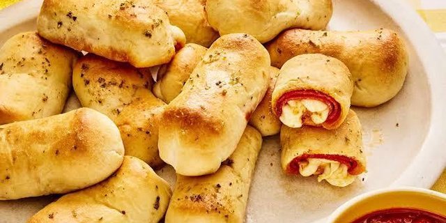 Pepperoni Roll