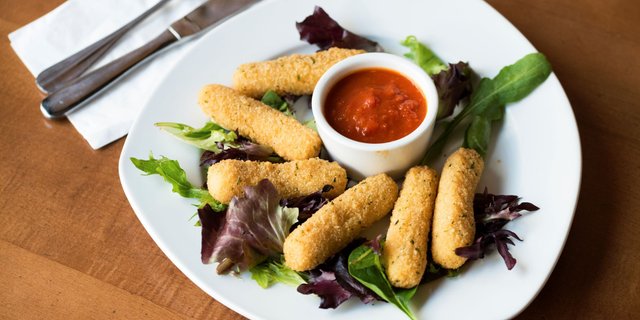 Mozzarella Sticks