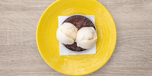 Best Brownie w/ Ice Cream