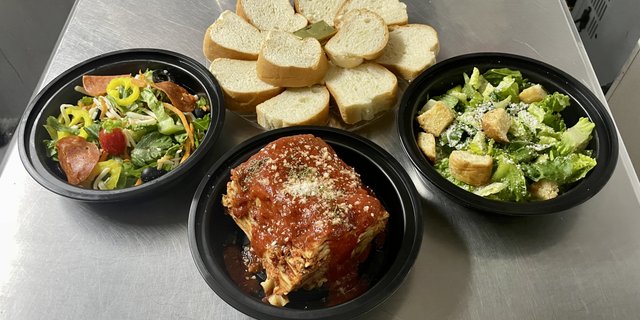Lasagna or Ravioli Catering Package
