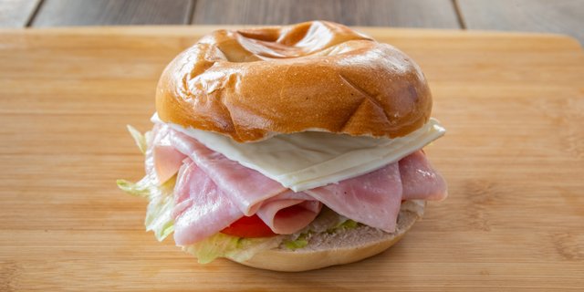 Deli Ham Sandwich