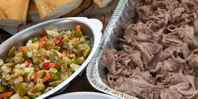 Build-Your-Own Italian Beef Tray