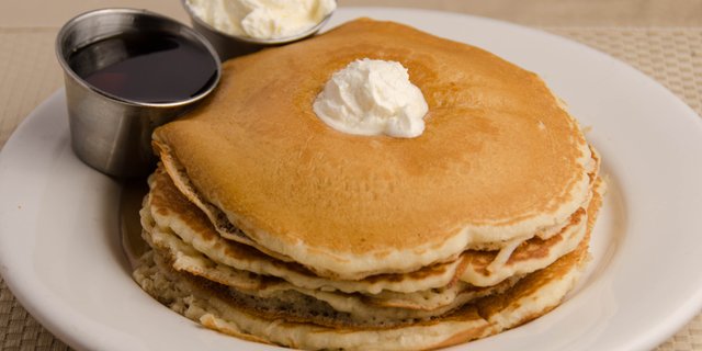 Buttermilk Pancakes