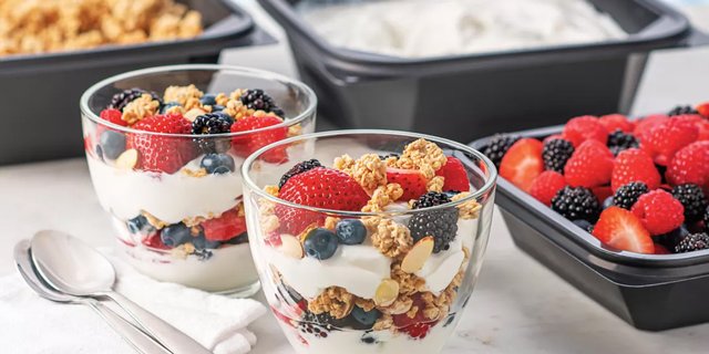 Yogurt Parfait & Juice Bar