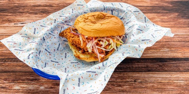 Fried Chicken Sandwich Boxed Lunch