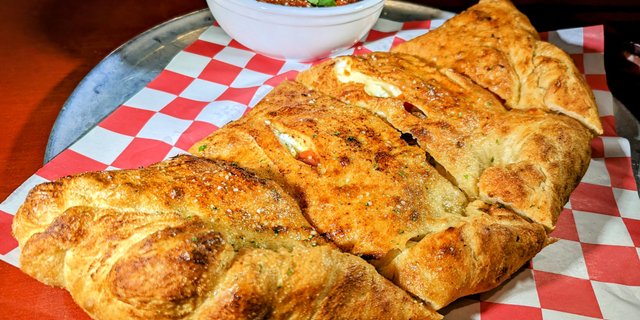 Calzone