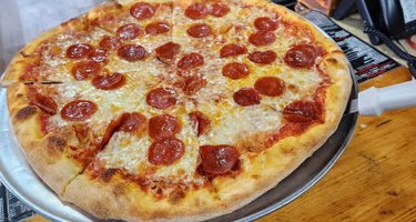 Sal & Gino Pizza