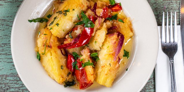 Yuca al Mojo