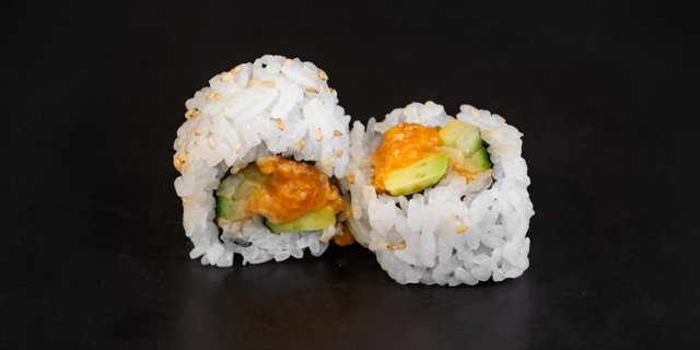 Spicy Salmon Roll