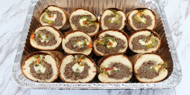 Italian Beef Sandwich Tray