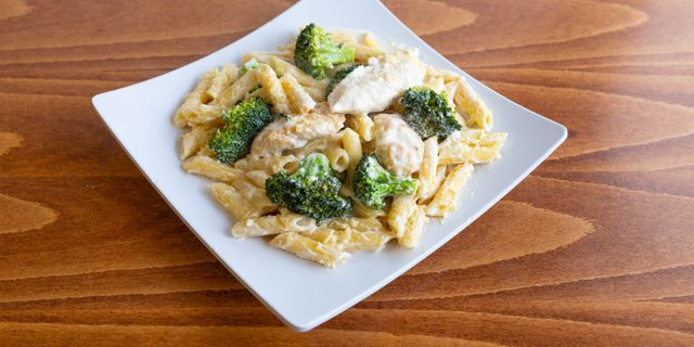 Chicken Broccoli Alfredo