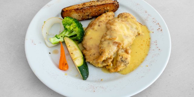 Chicken Parmigiana