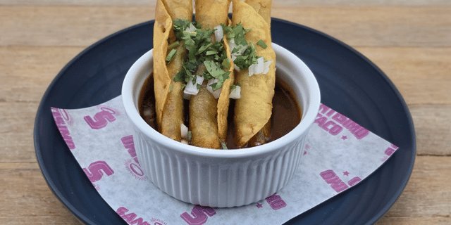 Birria Flautas