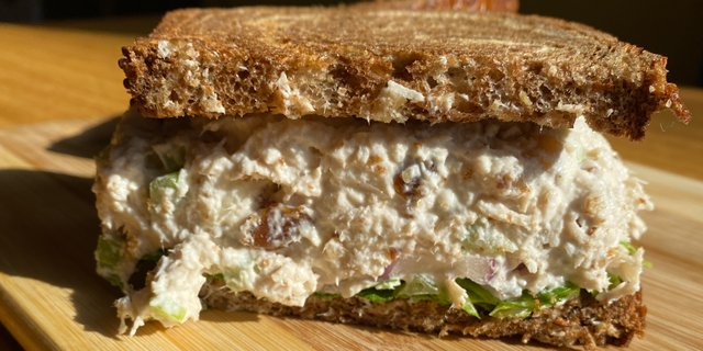 Walnut Raisin Chicken Salad Sandwich Tray