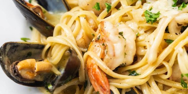 Seafood Linguini