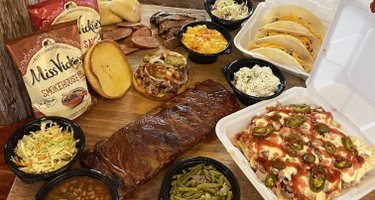 Natchez Trace Smokehouse