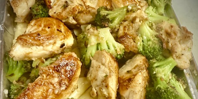 Chicken Broccoli Ziti