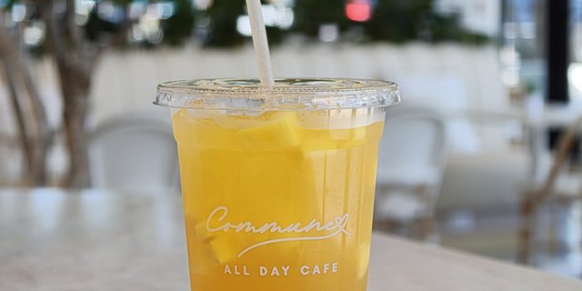 Mango Passionfruit Refresher