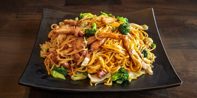 Chicken Yakisoba