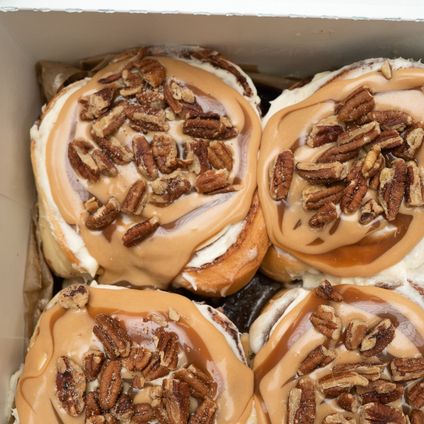 Caramel Pecanbon Tray